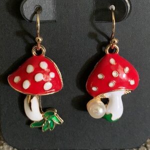 Mushroom earrings